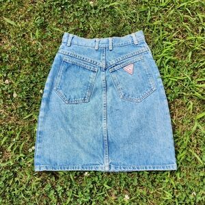 Vintage GUESS mini Skirt
